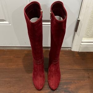 Bandolino Suede Boots